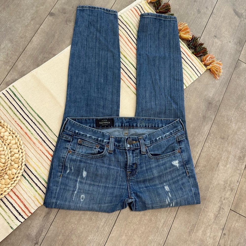 J. Crew Women’s Toothpick Distressed Ankle Jeans Size 26 Like New Condition